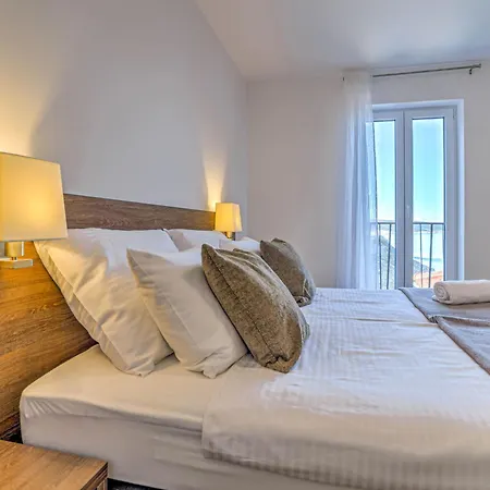 فيلة Vali 1 By Interhome